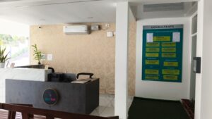 decibel speech and hearing clinic